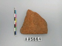 藏品(紅褐色細砂細繩紋陶片)的圖片